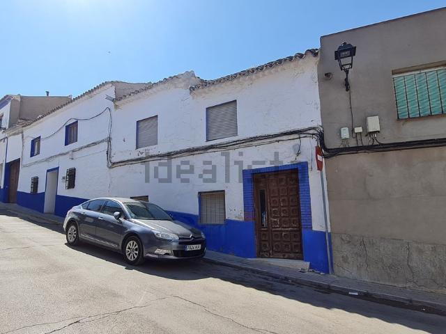 Chalet, Campo de Criptana