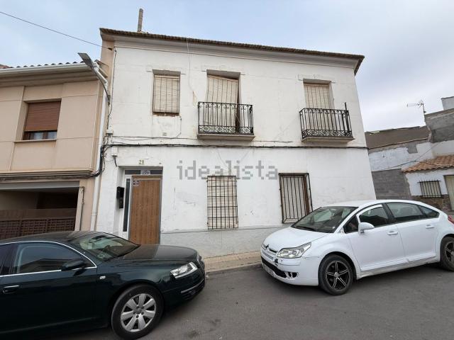 Chalet, Campo de Criptana