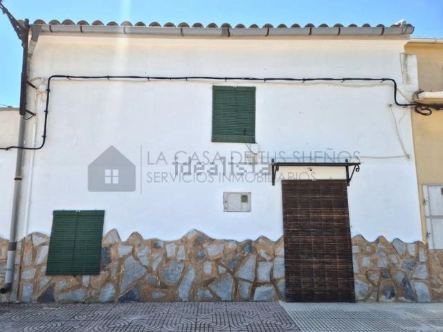 Chalet, Campo de Mirra
