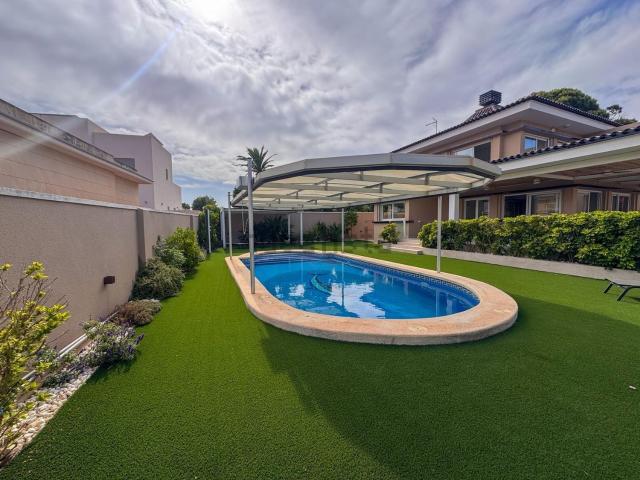 Chalet, Campoamor, Orihuela