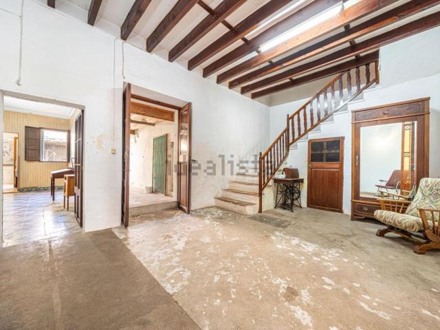 Chalet, Campos