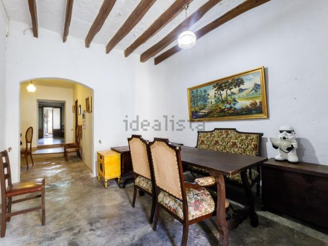 Chalet, Campos