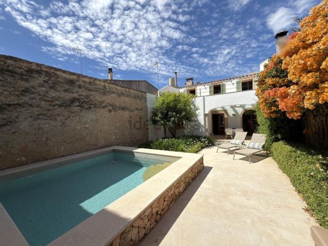 Chalet, Campos