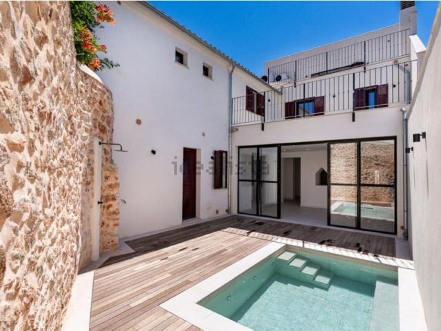 Chalet, Campos