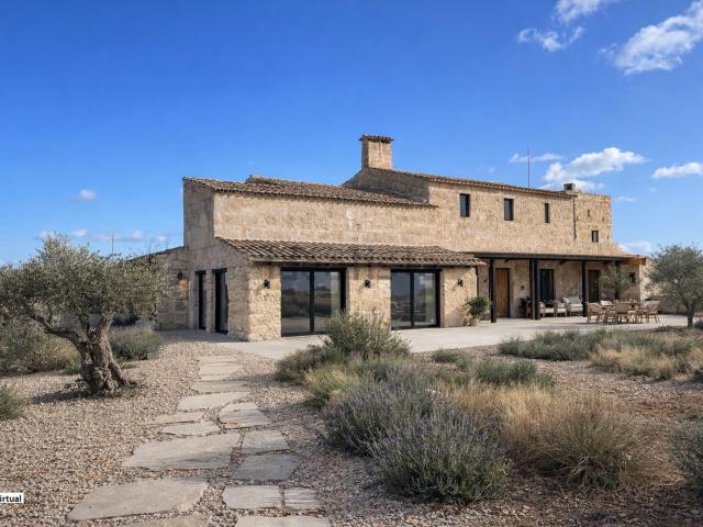 Chalet, Campos