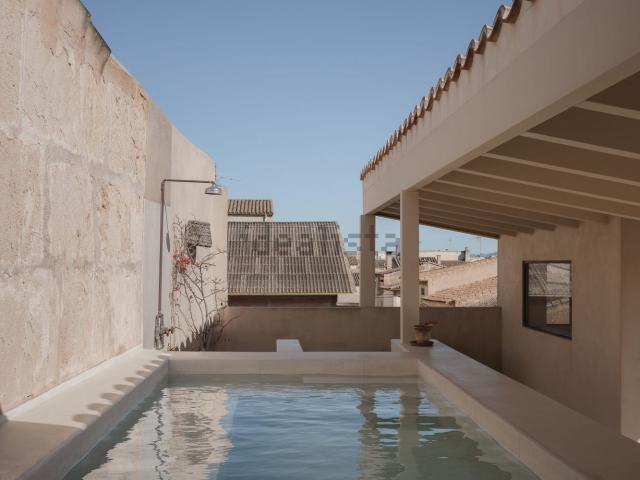 Chalet, Campos