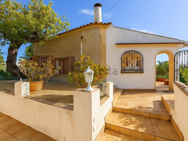 Chalet, Campanet