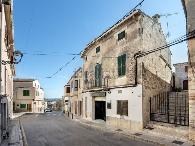 Chalet, Campanet