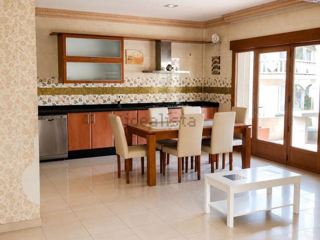 Chalet, Campañó