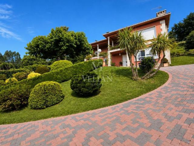 Chalet, Campañó
