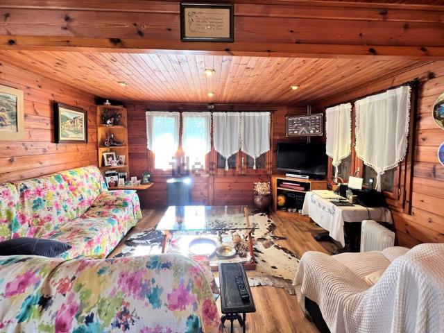 Chalet, Can Gonteres, Terrassa