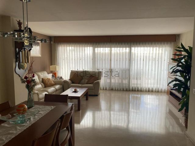 Chalet, Can Llong, Sabadell