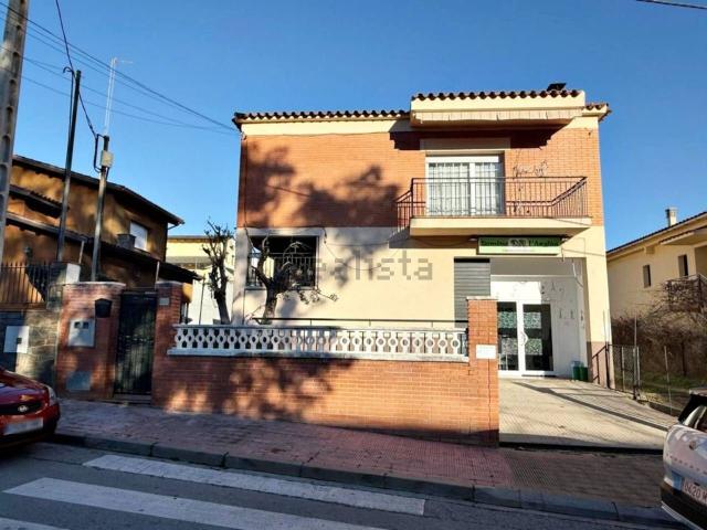 Chalet, Can Parellada, Terrassa