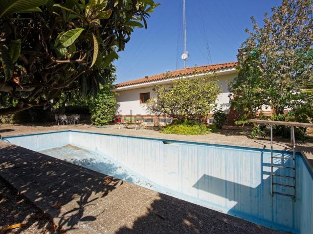 Chalet, Can Parellada, Terrassa