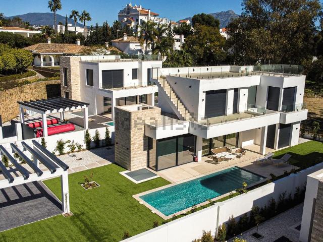 Chalet, Cancelada, Estepona