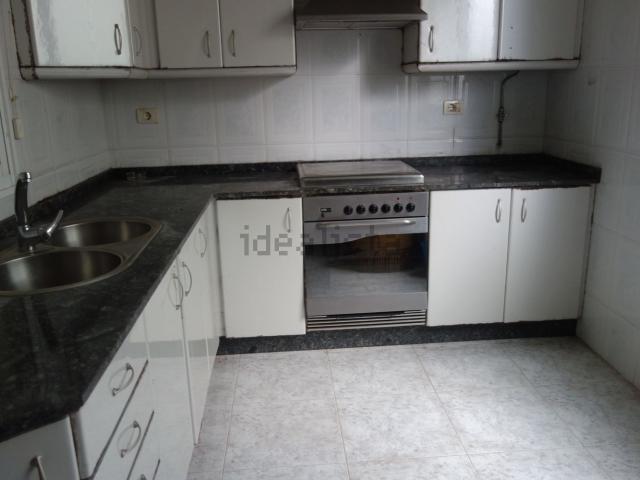 Chalet, Cangas