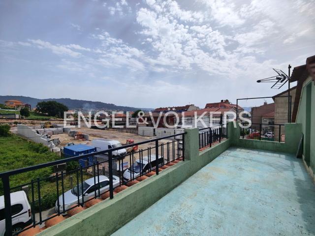 Chalet, Cangas