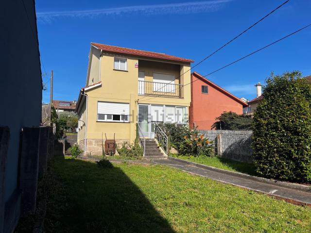Chalet, Cangas