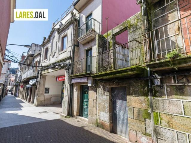 Chalet, Cangas