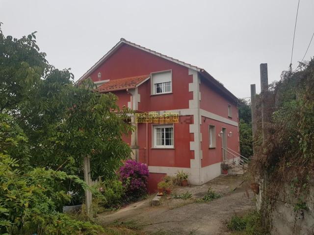 Chalet, Cangas