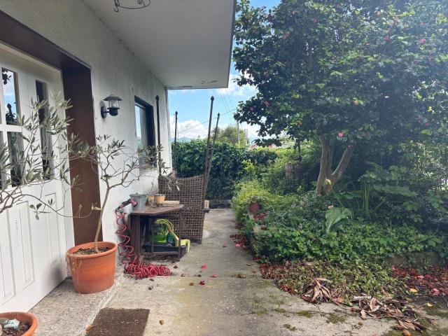 Chalet, Cangas