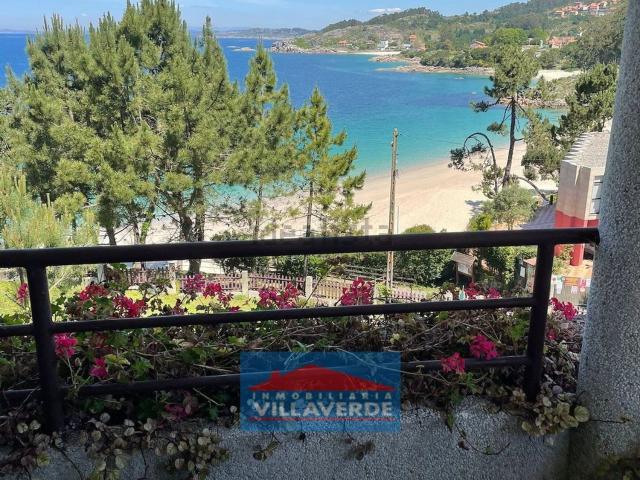 Chalet, Cangas