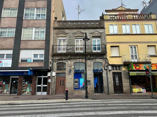 Chalet, Cangas