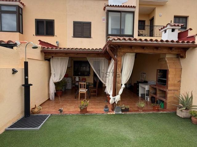 Chalet, Candelaria