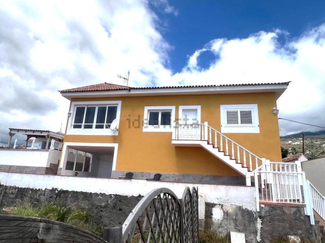 Chalet, Candelaria