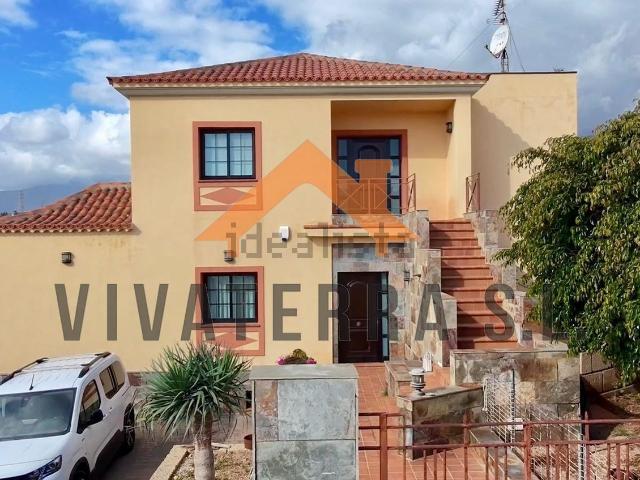 Chalet, Candelaria