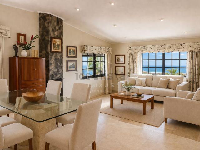 Chalet, Candelaria