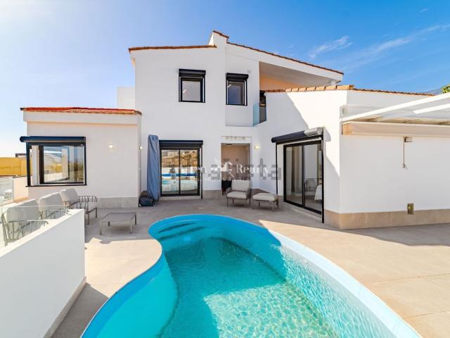 Chalet, Candelaria