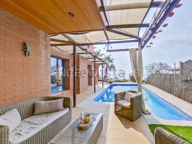 Chalet, Canet de Mar