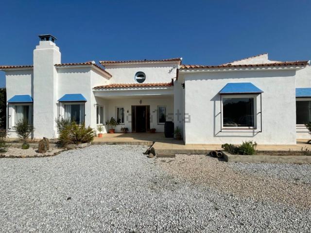 Chalet, Canillas de Aceituno