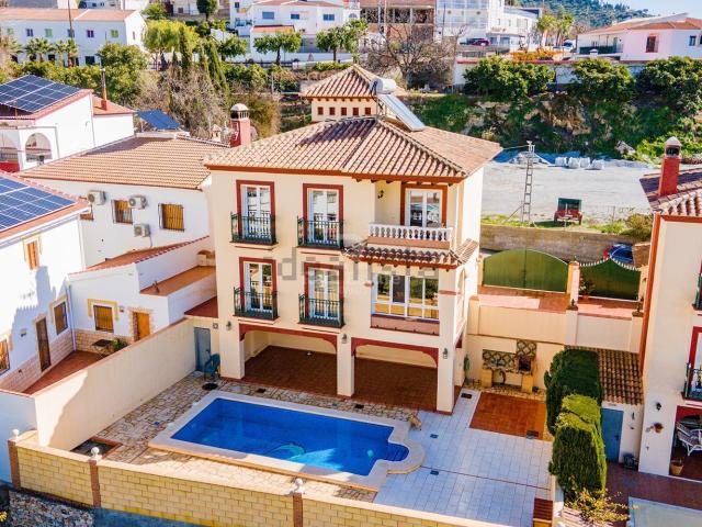 Chalet, Canillas de Albaida