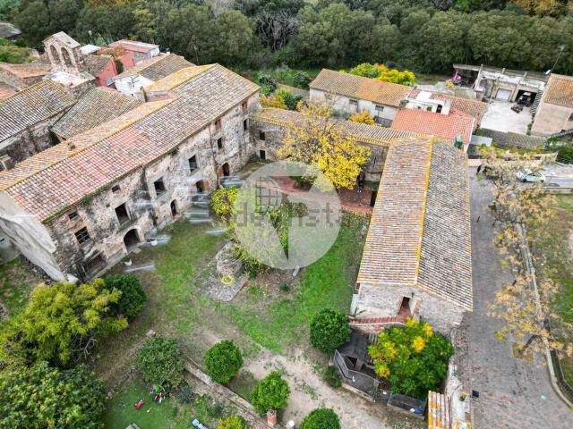 Chalet, Canovelles
