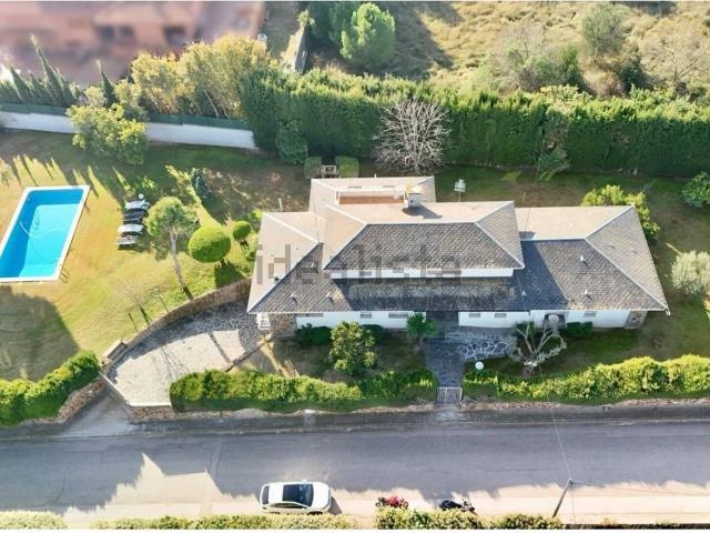 Chalet, Canovelles