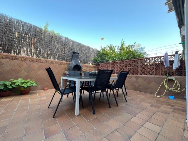 Chalet, Canovelles