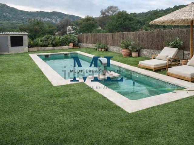Chalet, Canyelles
