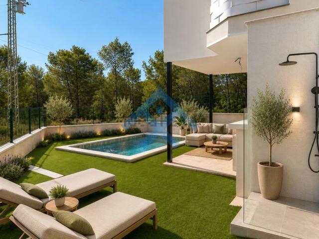 Chalet, Canyelles