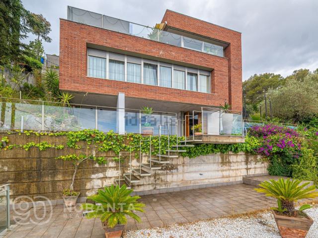 Chalet, Canyelles