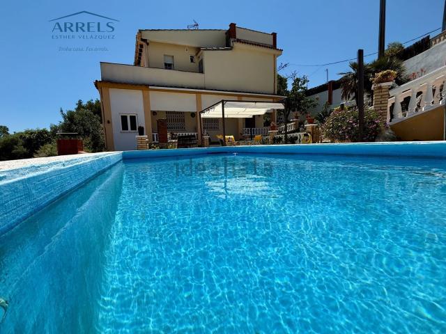 Chalet, Canyelles