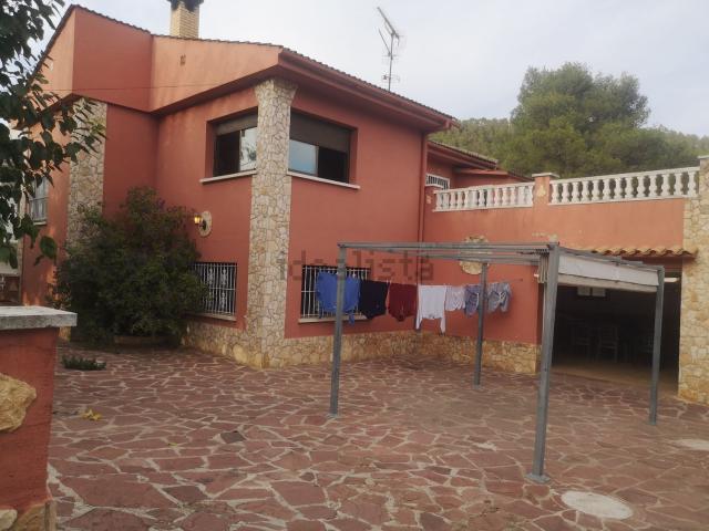 Chalet, Canyelles