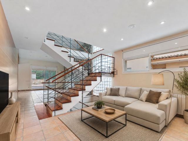 Chalet, Canyelles