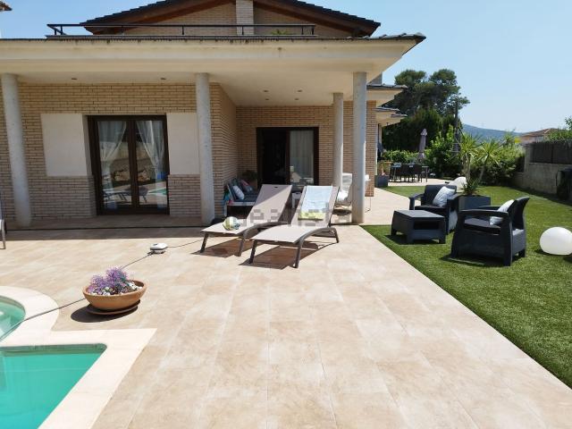 Chalet, Canyelles