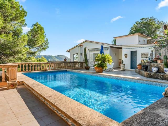 Chalet, Capdepera