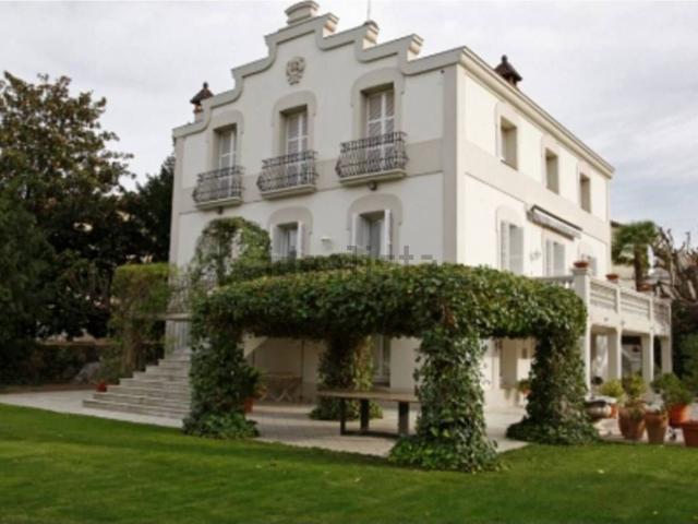 Chalet, Capellades