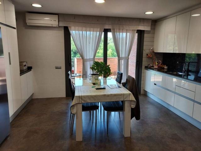 Chalet, Cardedeu