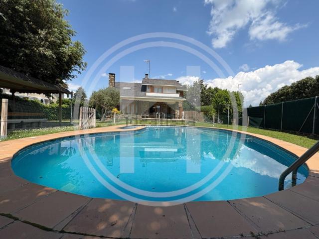 Chalet, Cardedeu