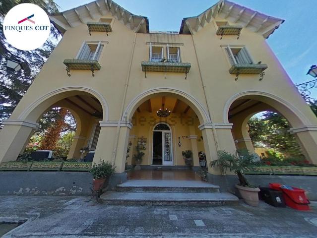 Chalet, Cardedeu
